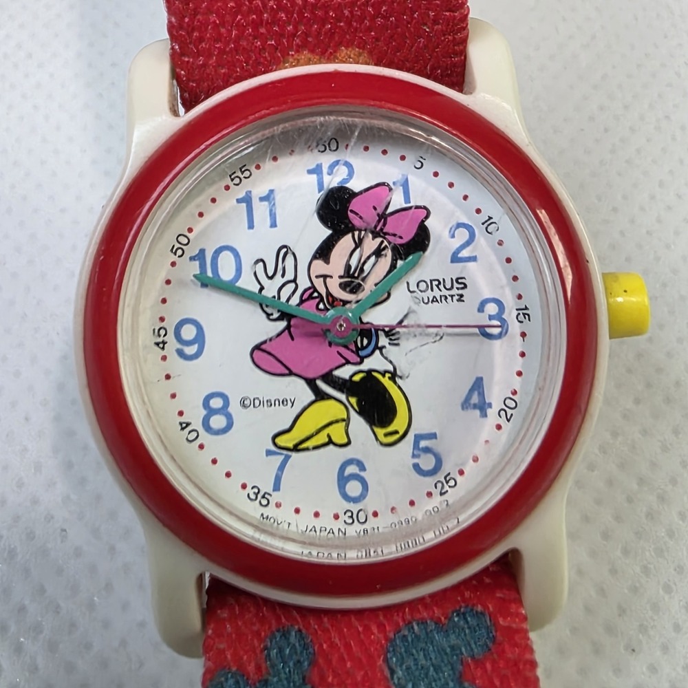 Vintage Kids Red Disney Minnie Mouse Watch Lorus Stretch Band New‎ Battery